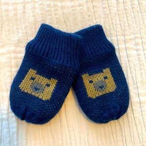 The North Face blue bear infant mittens